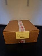 Celebrations Elite Trainer Box case sealed. Pokémon 25 years, Ophalen of Verzenden, Nieuw, Boosterbox