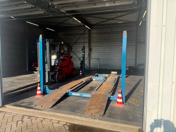 OMA 526LT5 Vierkoloms Hefbrug 5000kg - Uitlijnen & APK, Auto diversen, Overige Auto diversen, Ophalen of Verzenden