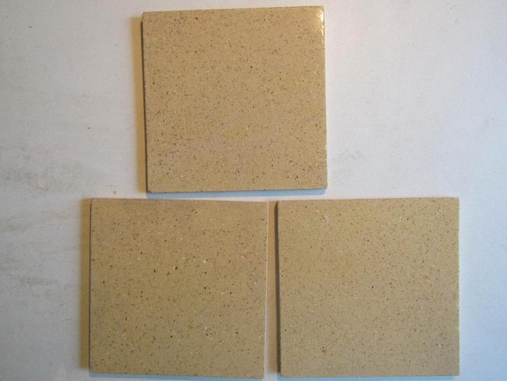 146 stuks geel gespikkelde tegels, Doe-het-zelf en Verbouw, Tegels, Gebruikt, Wandtegels, Keramiek, Minder dan 20 cm, Minder dan 20 cm