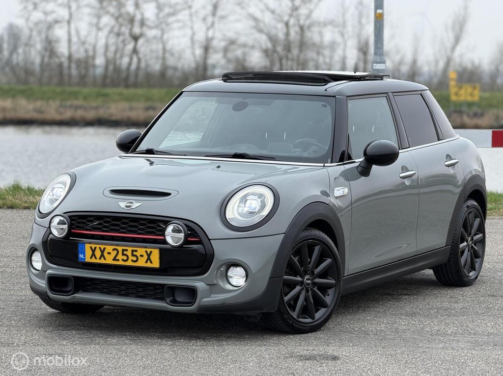 Mini Mini 2.0 Cooper SD, John Cooper Works, Head Up, Pano !, Auto's, Voorwielaandrijving, Euro 6, 4 cilinders, 125 €/maand