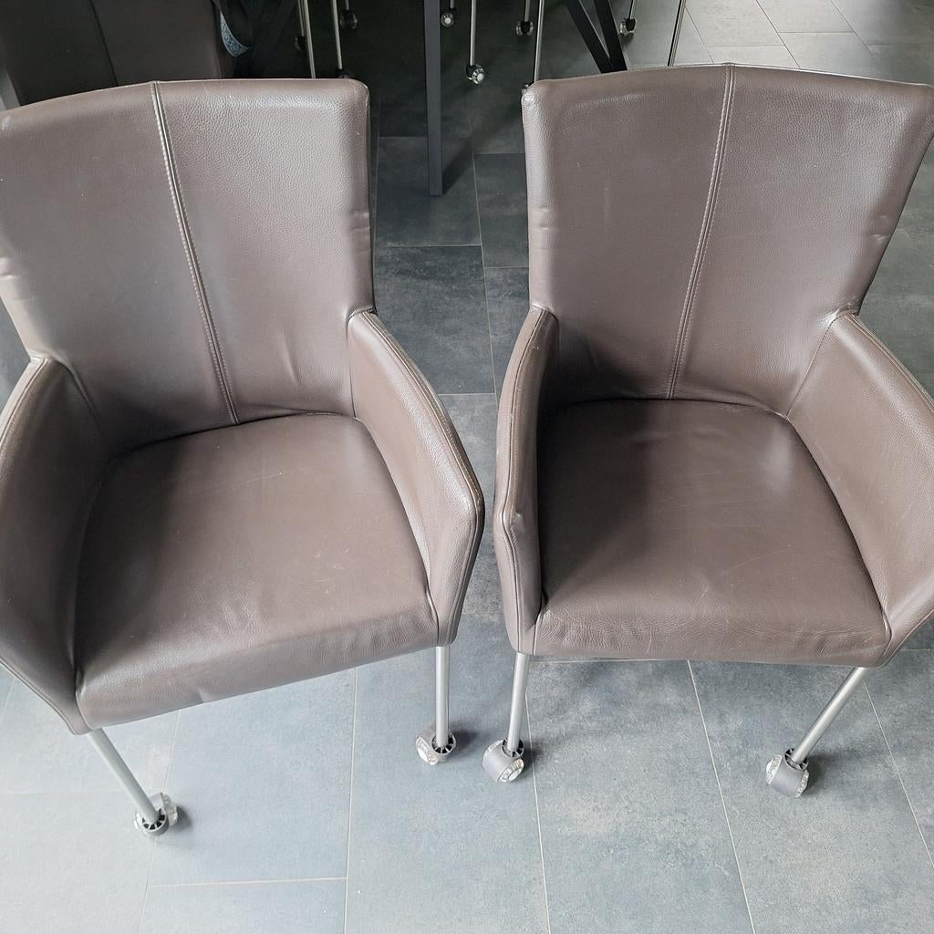 6 Eetkamerstoelen met wieltjes, koffiekleur, Ophalen, Gebruikt, Twee, Bruin