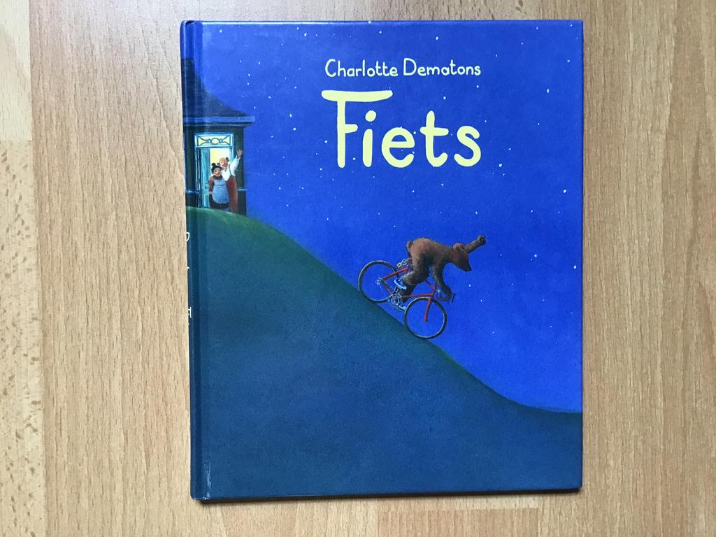 Charlotte Dematons - fiets., Boeken, Ophalen of Verzenden, Zo goed als nieuw, Fictie algemeen