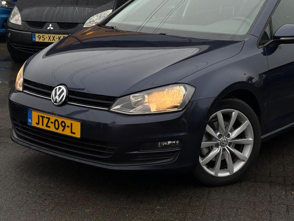 Volkswagen GOLF 1.2 TSI Highline CARPLAY/LMVELGEN/PDC/AIRCO/, Voorwielaandrijving, Euro 5, Gebruikt, Zwart