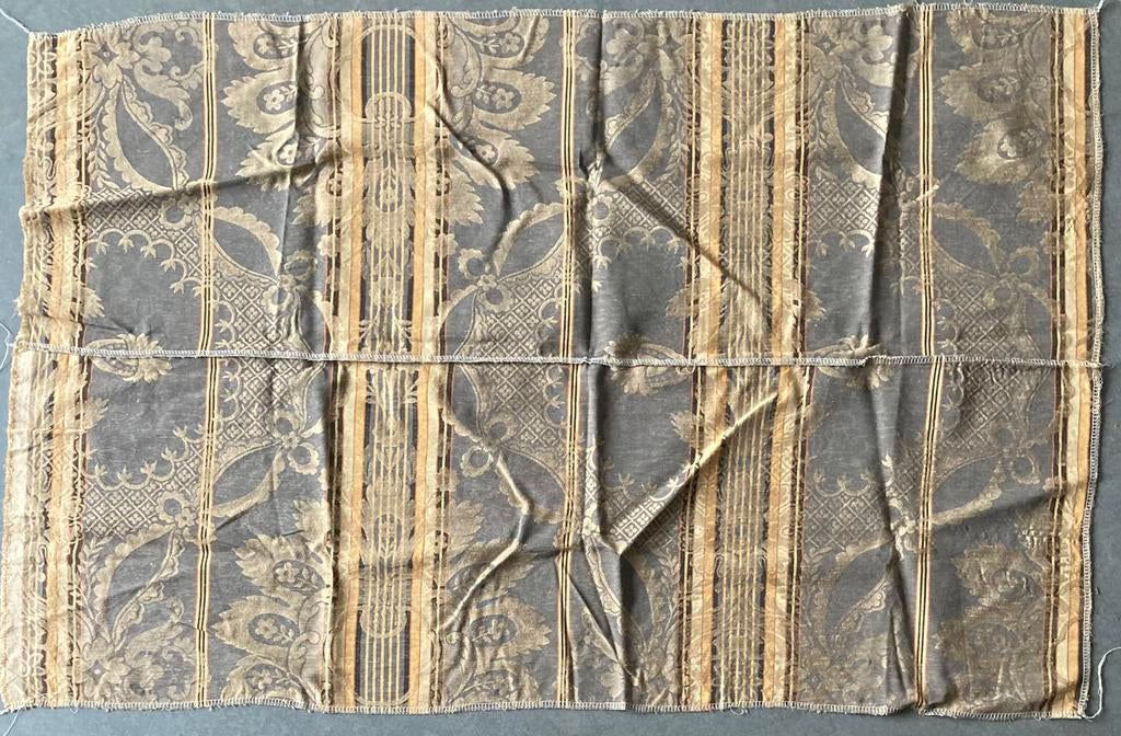 Antieke damast coupon, Antiek en Kunst, Ophalen of Verzenden