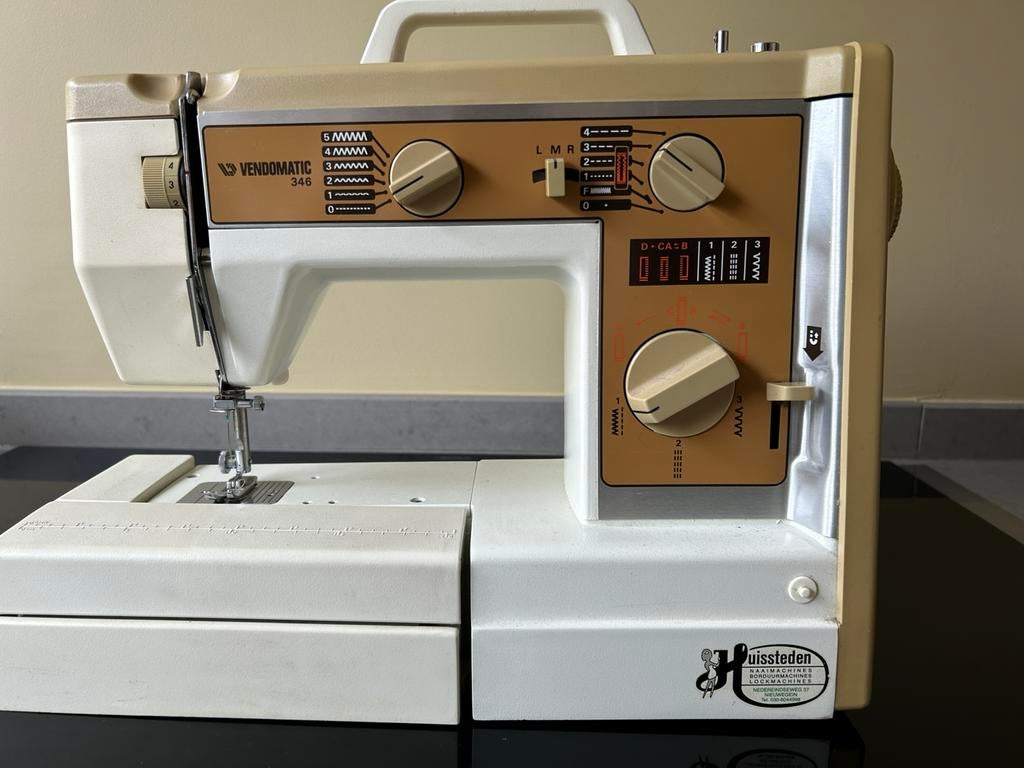 Vendomatic naaimachine, Ophalen, Gebruikt, Naaimachine, Overige merken