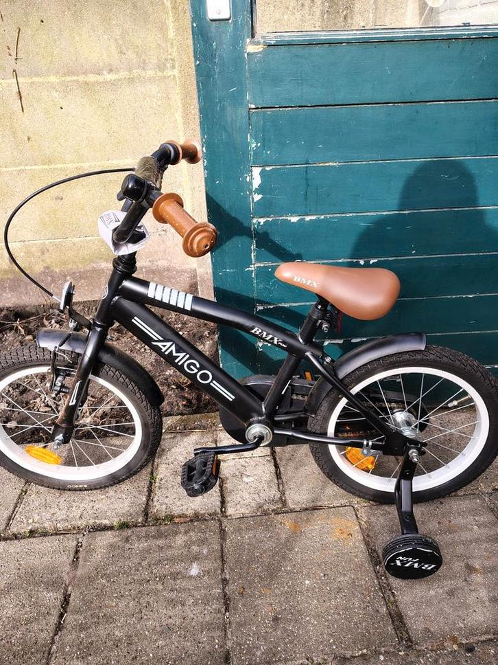 Kinderfiets Amigo BMX - Weinig gebruikt 16 inch, Fietsen en Brommers, Fietsen | Kinderfietsjes, Zo goed als nieuw, Minder dan 16 inch