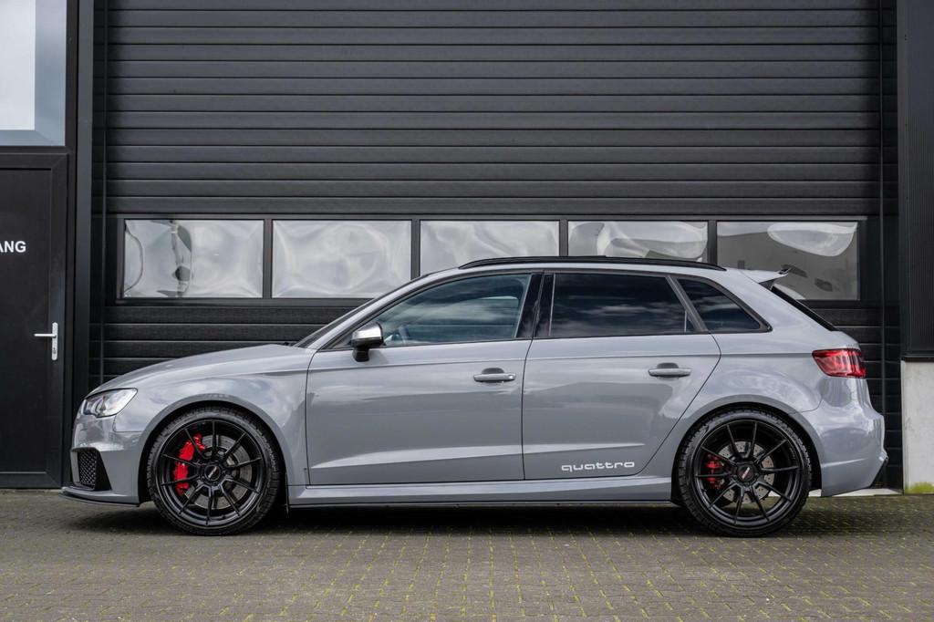 Audi RS3 2.5 TFSI Quattro Pro Line Plus|Nardo|Schaalstoelen|, Auto's, Audi, Gebruikt, RS3, 367 pk, Leder