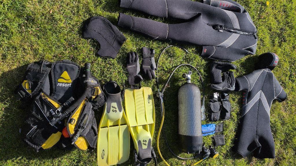 Volledige Duikuitrusting, Watersport en Boten, Duiken, Ophalen, Gebruikt, Duikpak
