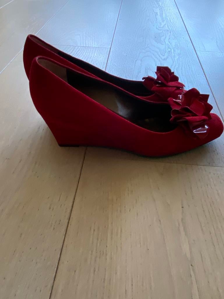 Mauro techi sleehak pump 40 nieuw, Pumps, Ophalen of Verzenden, Zo goed als nieuw, Rood