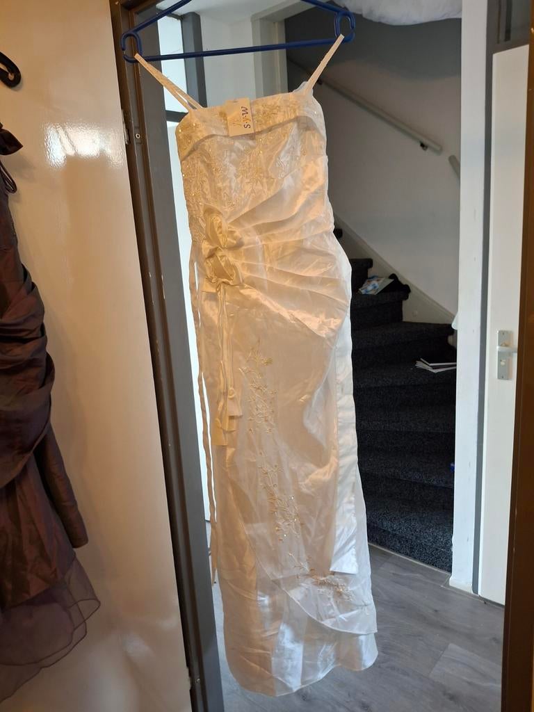 Nieuw witte galajurk maat 34, Ophalen of Verzenden, Nieuw, Wit