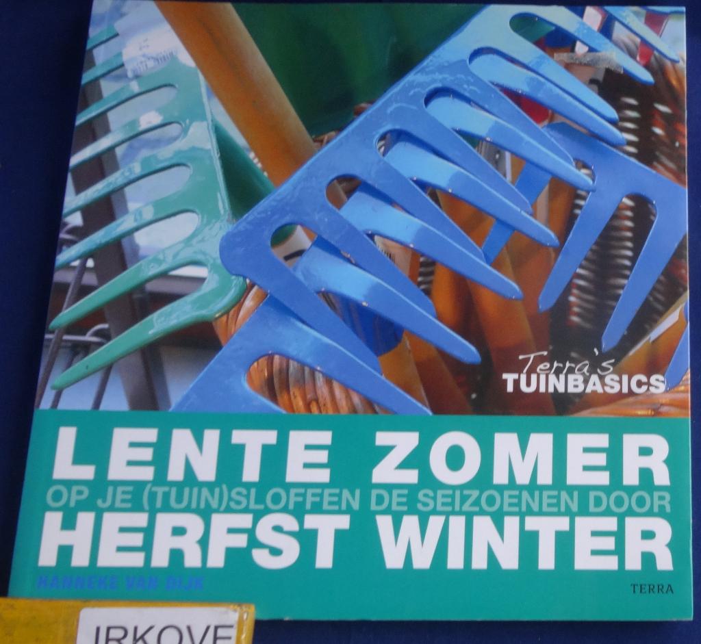 LENTE ZOMER HERFST EN WINTER * Hanneke Van Dijk *, Boeken, Verzenden, Zo goed als nieuw, Hanneke van Dijk, Tuinieren en Tuinplanten