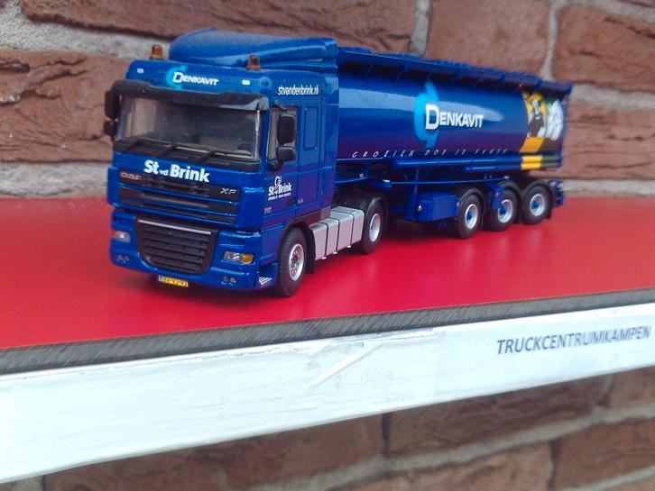 WSI  Daf  XF  105  SC  van  St.  van  den  Brink., Hobby en Vrije tijd, Modelauto's | 1:50, Nieuw, Bus of Vrachtwagen, Wsi, Ophalen of Verzenden
