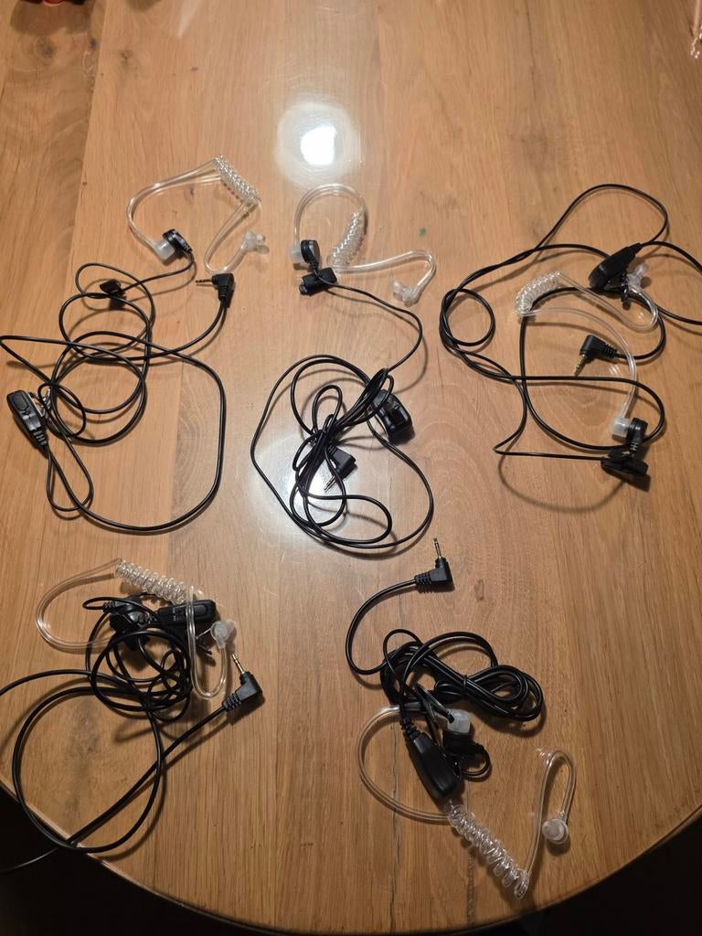 5x Oortjes Portofoons - Surveillance Headsets, Gebruikt, Zwart, In gehoorgang (in-ear), Overige merken