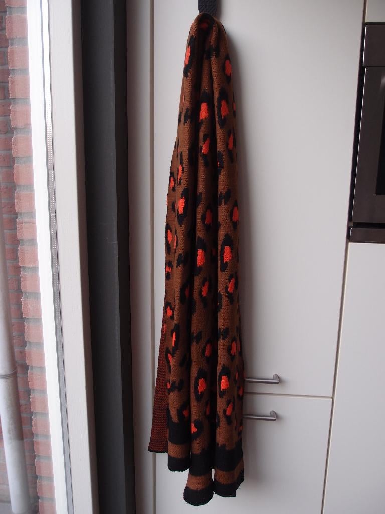 Erg mooie Shoeby dames panter sjaal twee kanten draagbaar, Maat 42/44 (L), Ophalen of Verzenden, Zo goed als nieuw, Shoeby