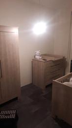Complete babykamer set: ledikant, commode en kast, Kinderen en Baby's, Kinderkamer | Complete kinderkamers, Ophalen of Verzenden