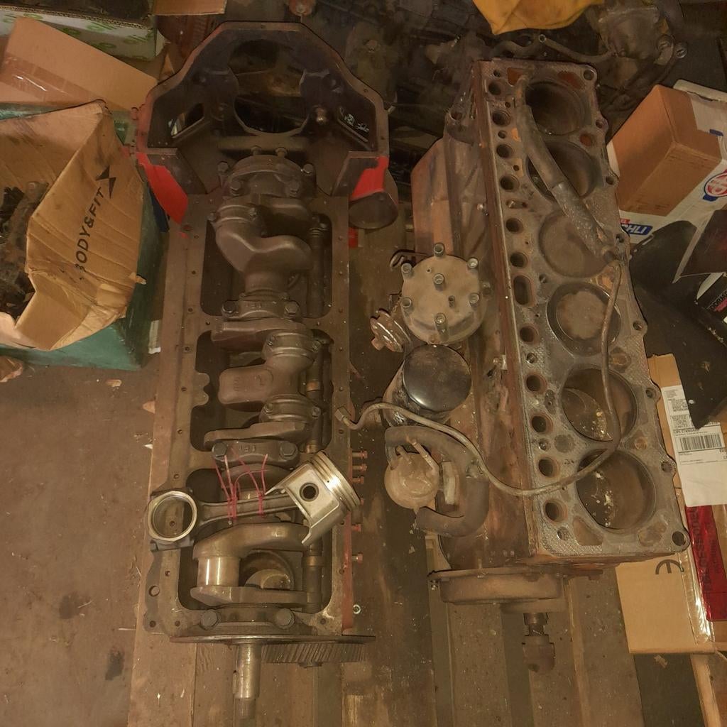 Onderdelen 2f fj60 fj40 toyota landcruiser, Auto-onderdelen, Ophalen of Verzenden, Toyota