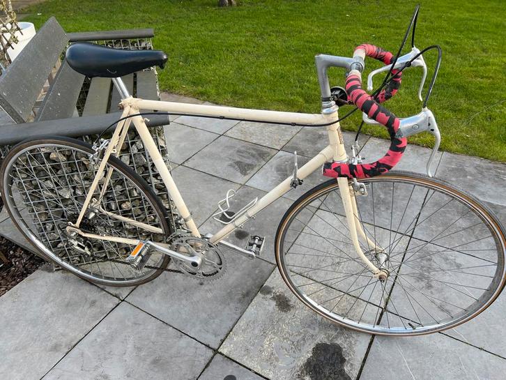 Vintage Batavus racefiets - Crème wit, Fietsen en Brommers, Fietsen | Racefietsen, Gebruikt, Heren, Batavus, Minder dan 10 versnellingen