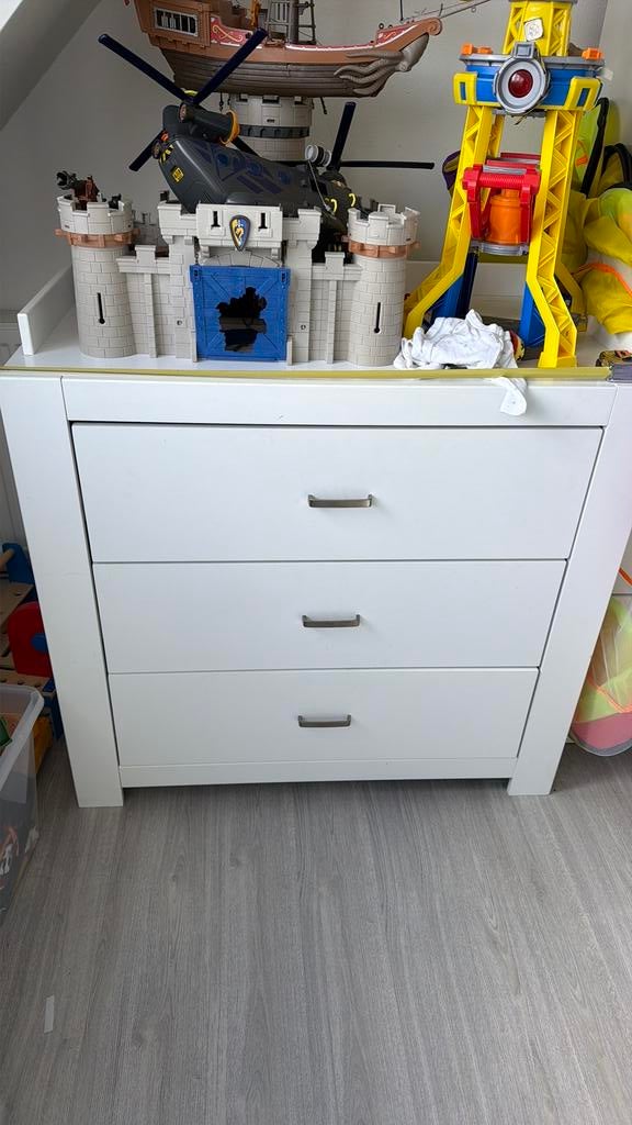 Commode, Ophalen, 50 tot 70 cm, 105 cm of meer, 100 cm of meer