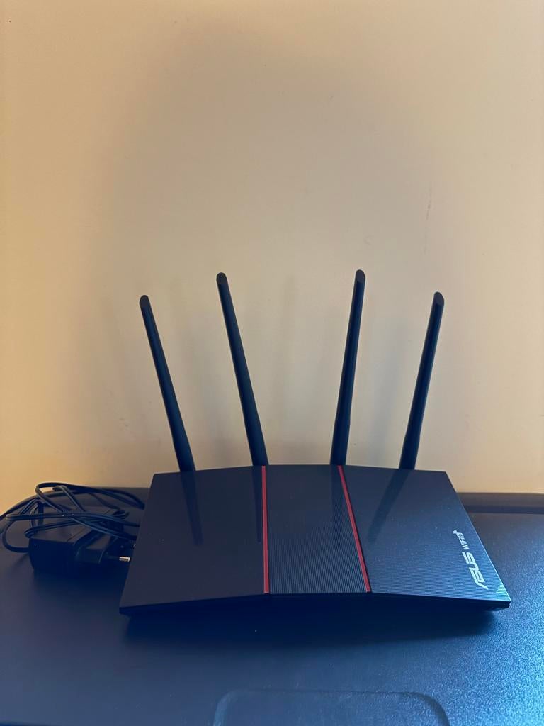 ASUS RT-AX55 WiFi 6 router, Computers en Software, Routers en Modems, Ophalen of Verzenden, Zo goed als nieuw, Router