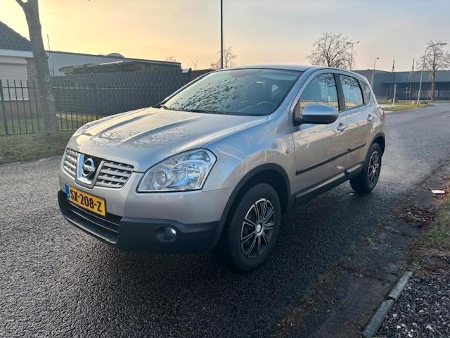 Nissan Qashqai Premium 2.0 Autom-Airco-Navi-trekhaak-cruise, Auto's, Nissan, Bedrijf, Te koop, Qashqai, Achteruitrijcamera, Airbags