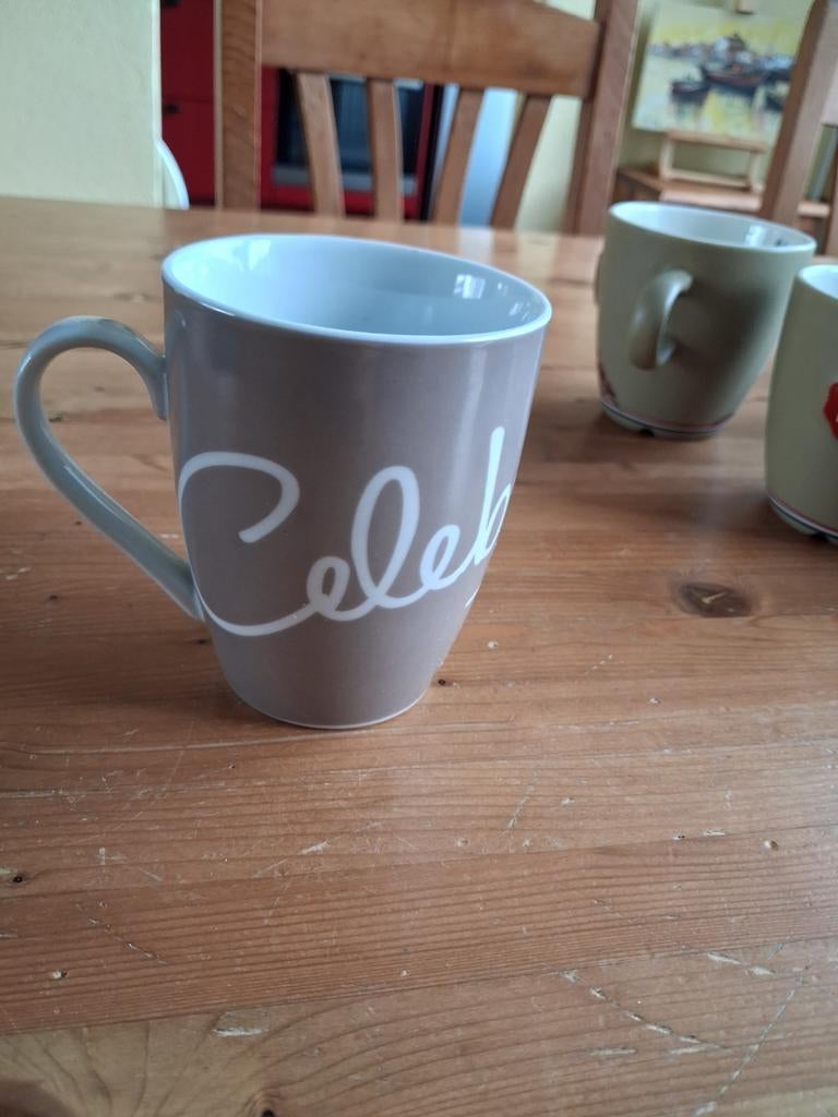 Mok, Keramiek, Ophalen of Verzenden, Zo goed als nieuw, Overige stijlen