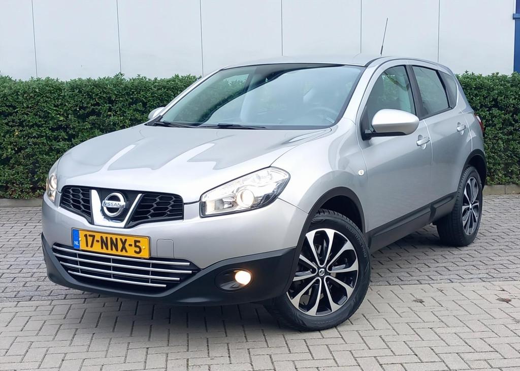 NISSAN Qashqai 1.6 114pk Acenta Clima/Trekhaak, Voorwielaandrijving, Gebruikt, Zwart, 4 cilinders