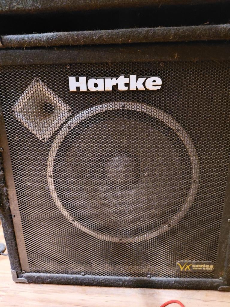 Hartke Basversterkers: 200W & 500W - Plug & Play, Muziek en Instrumenten, Versterkers | Bas en Gitaar, Gebruikt, Basgitaar, 100 watt of meer