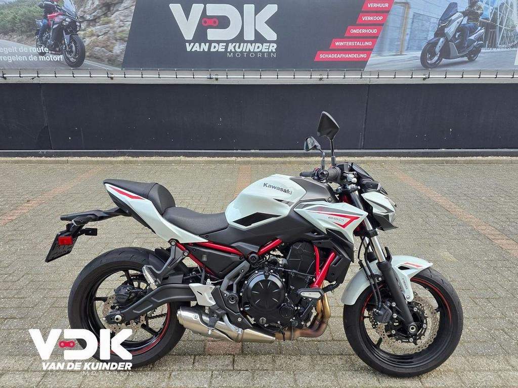 KAWASAKI Z650 (bj 2022), Motoren, 2 cilinders, Bedrijf, Onbekend, KAWASAKI