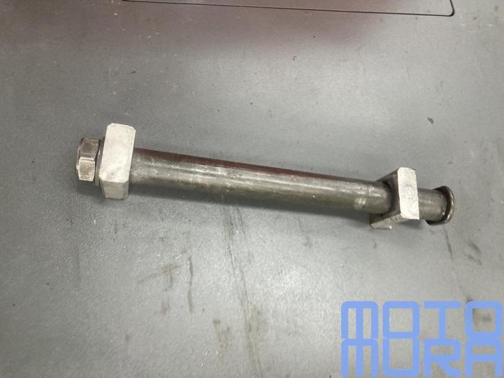 Achteras Yamaha R6 2003 2004 2005 RJ09 RJ095 achter as, Motoren, Onderdelen | Yamaha, Gebruikt, Ophalen of Verzenden