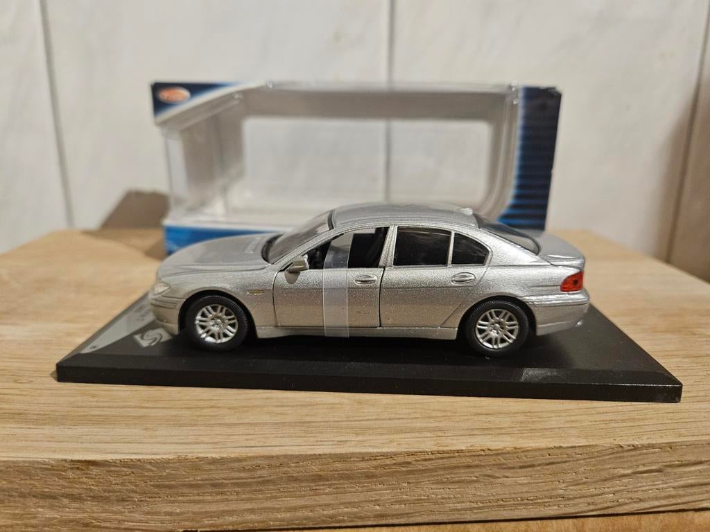 Solido BMW 7 serie Model 2005 in OVP, Ophalen of Verzenden, Zo goed als nieuw, Auto, Solido