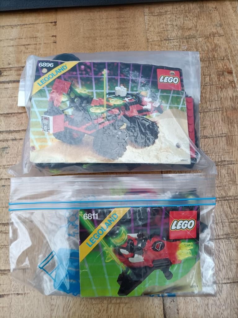 Lego Space sets 6896 en 6811, Kinderen en Baby's, Speelgoed | Duplo en Lego, Ophalen of Verzenden, Gebruikt, Complete set, Lego