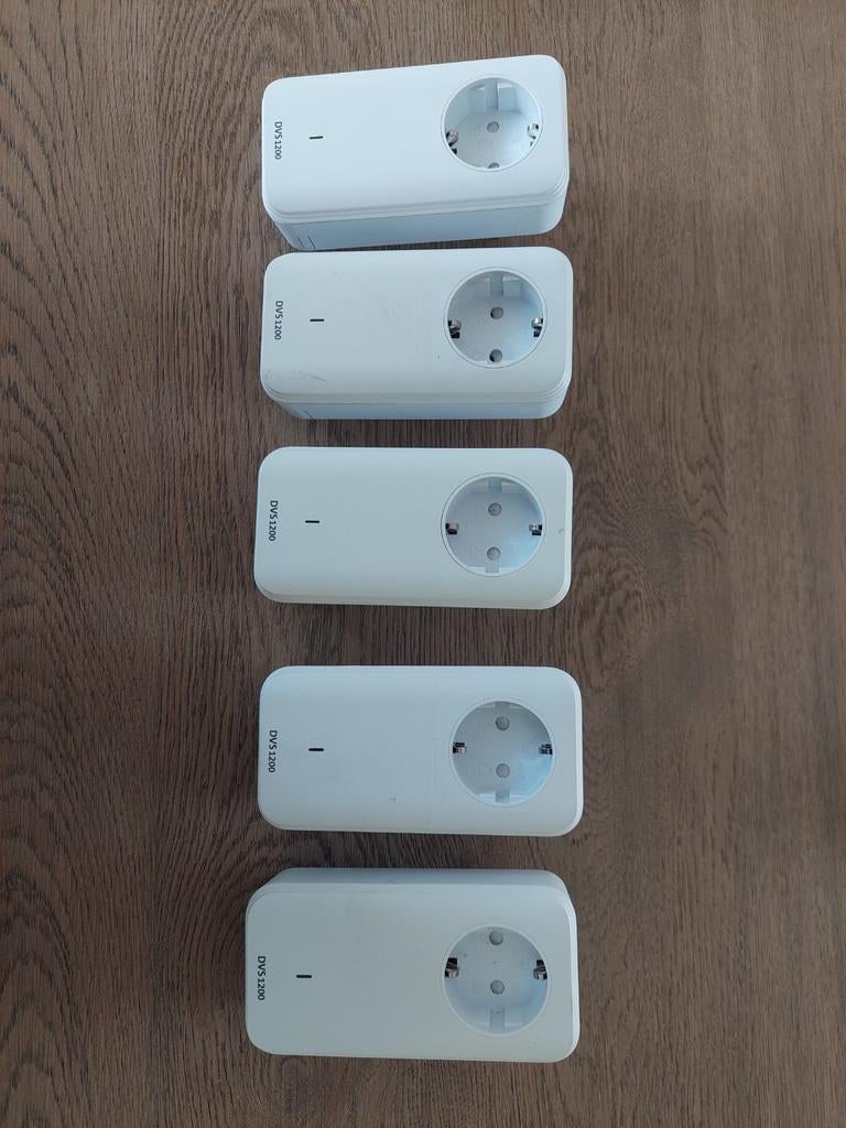 5x DVS 1200 powerline adapters, Ophalen