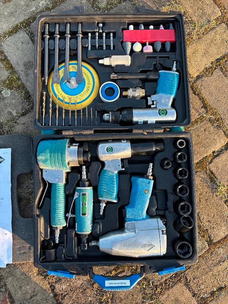 Airpress compressor gereedschap, Doe-het-zelf en Verbouw, Compressors, Zo goed als nieuw, Minder dan 25 liter, Minder dan 200 liter/min