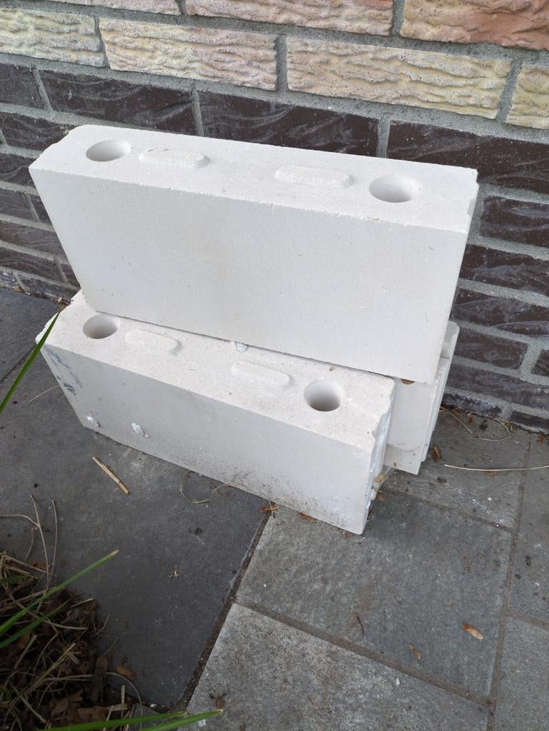 ***GRATIS*** 3 kalkzandsteen blokken, Ophalen, Kalkzandstenen