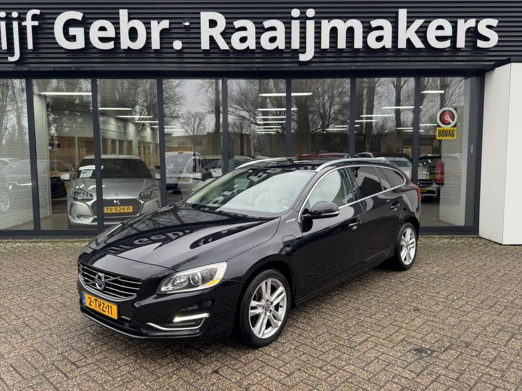 Volvo V60 2.4 D6 AWD Hybrid Summum*Schuifdak*Leder*EXPORTPRI, Automaat, Zwart, Vierwielaandrijving, 212 €/maand