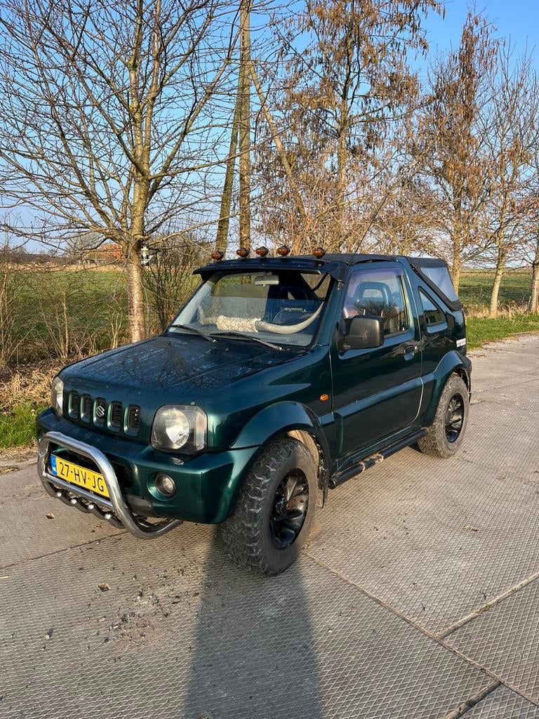 Suzuki Jimny 1.3 nwe APK 2027 Cabrio 4WD 2002 Groen, Auto's, Suzuki, USB, 40 €/maand, 4 cilinders, 4 stoelen