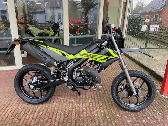 Rieju mrt  50 nieuw met 2 jaar garantie, 6 versnellingen, Maximaal 45 km/u, Nieuw, Ophalen of Verzenden