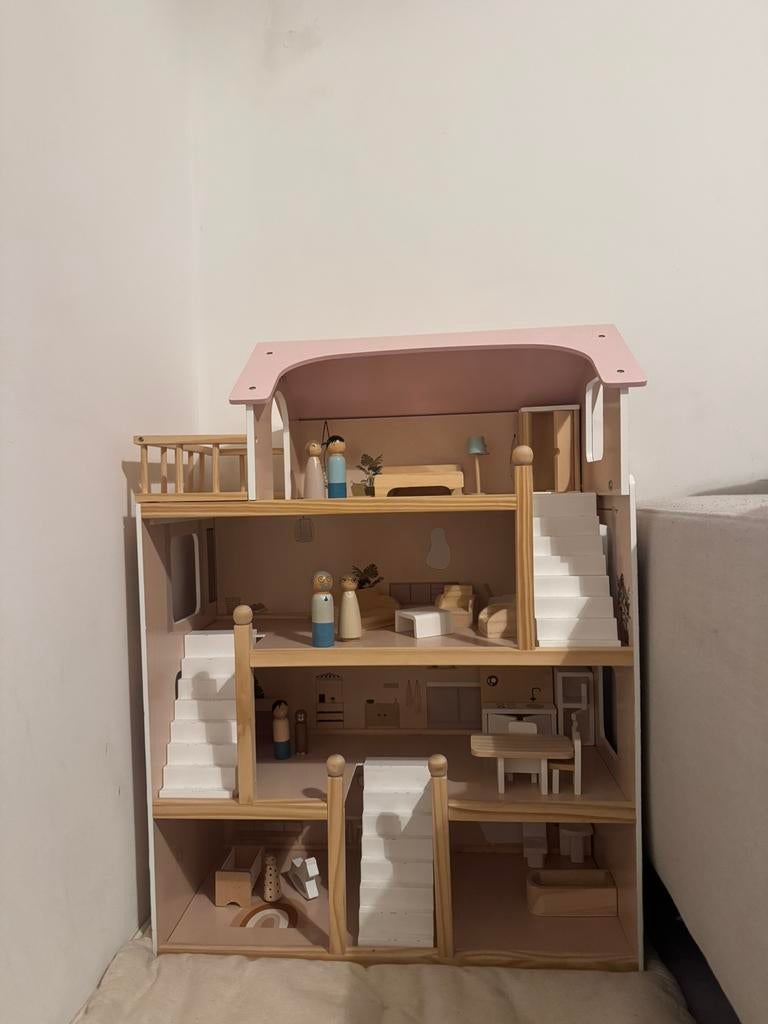 Petite Amelie GROOT HOUTEN POPPENHUIS INCL.MEUBELS 80CM, Kinderen en Baby's, Speelgoed | Poppenhuizen, Ophalen, Zo goed als nieuw