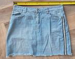 Eksept spijkerrok -L- met streep aan zijkant-, Kleding | Dames, Rokken, Blauw, Maat 42/44 (L), Ophalen of Verzenden, Zo goed als nieuw