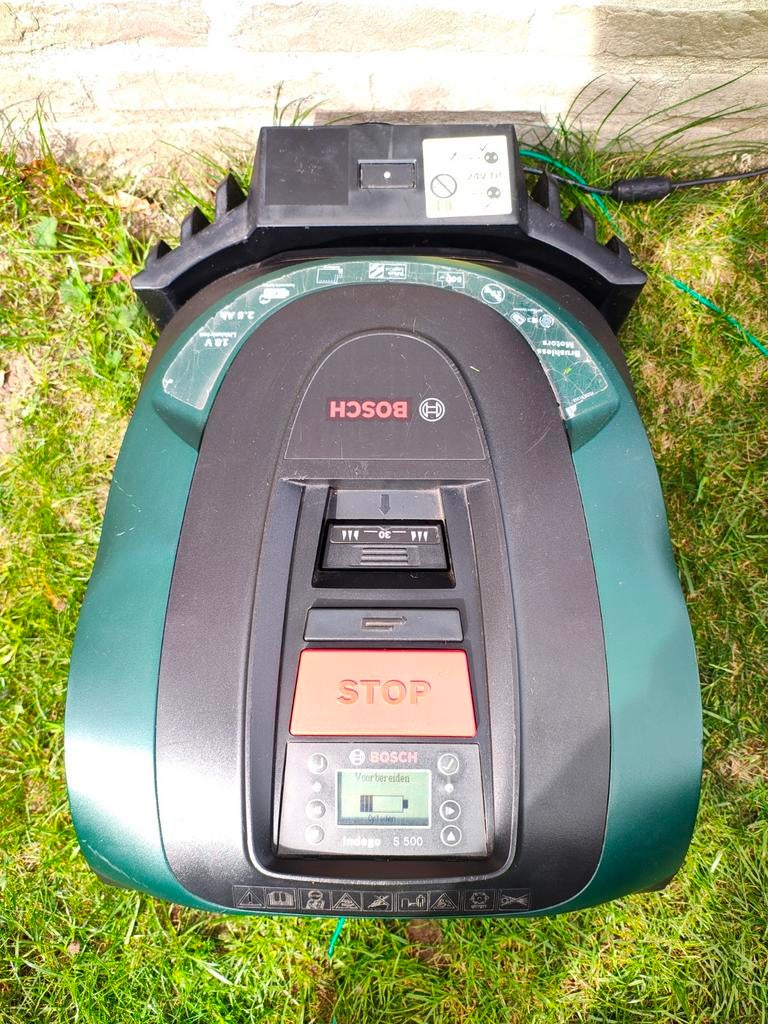 Bosch Indego S500, Tuin en Terras, Robotmaaiers, Ophalen, Gebruikt, Minder dan 20 cm, Bosch