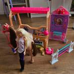 Barbie Mysteries: Great Horse Chase ultieme stal speelset, Ophalen of Verzenden, Zo goed als nieuw, Jongen of Meisje
