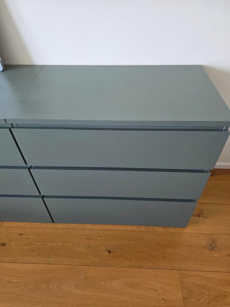 IKEA MALM ladekast - Grijsgroen, 3 lades, Huis en Inrichting, Kasten | Ladekasten, Ophalen, 100 tot 150 cm, 50 tot 100 cm, Zo goed als nieuw