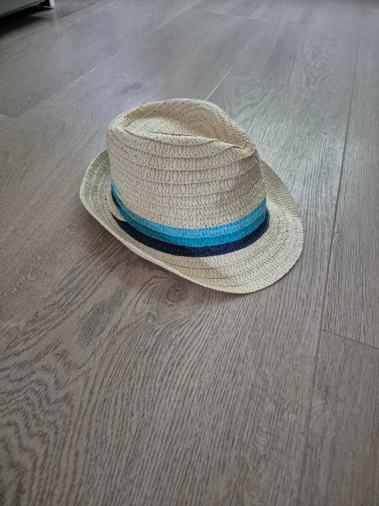 Kinder hoedje 52 cm, Kinderen en Baby's, Kinderkleding | Petten en Hoeden, 134 t/m 140, Hoed, Ophalen of Verzenden, Zo goed als nieuw