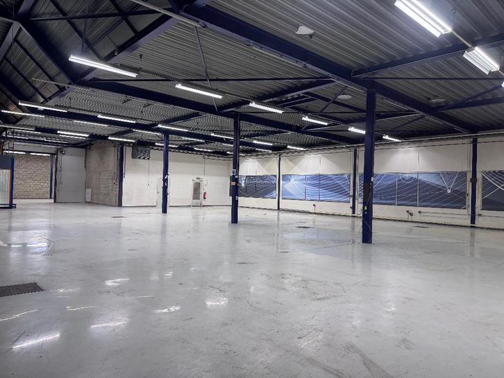 Staalconstructie 876 m2, Doe-het-zelf en Verbouw, Metalen, Gebruikt, IJzer, Ophalen