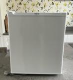 Proline mini koelkast, Witgoed en Apparatuur, Ophalen, Minder dan 85 cm, Met vriesvak, Minder dan 75 liter