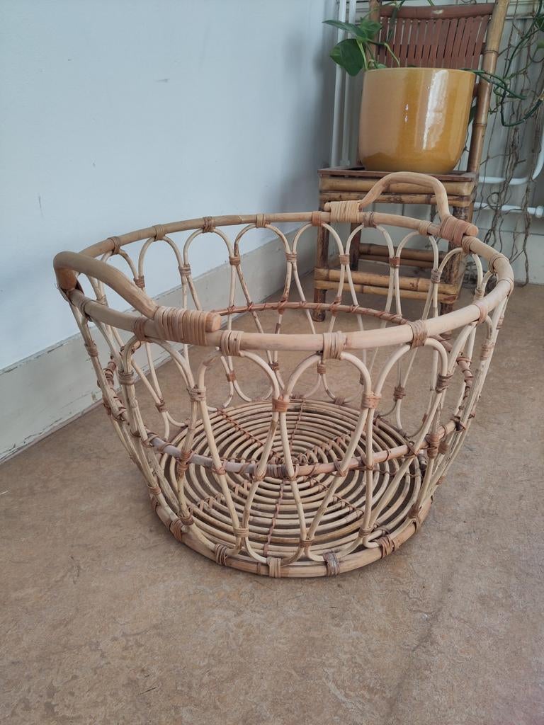 Rotan mand van Dille en Kamille, Huis en Inrichting, Ophalen, Zo goed als nieuw, Rond, Riet