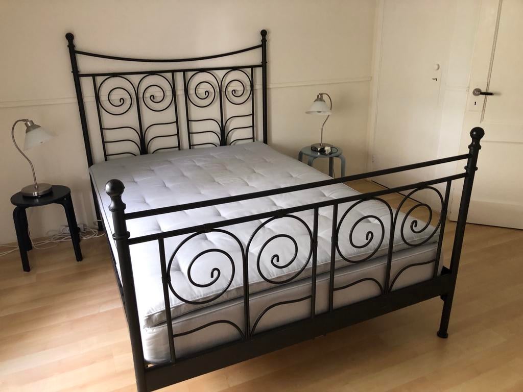 Noresund bedframe 140x200 cm met middenbalk en lattenbodem, Ophalen, Zwart, Tweepersoons, 140 cm