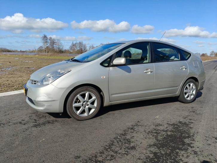 Toyota Prius | 36.952 km! | Technisch nieuw, optisch ervaren, Auto's, Toyota, Particulier, Prius, ABS, Airbags, Airconditioning