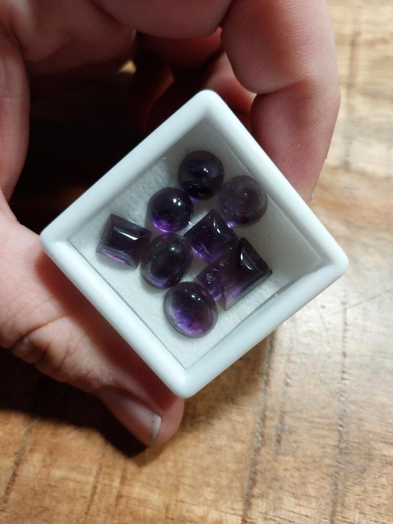 Paarse amethist cabochons, Ophalen of Verzenden, Zo goed als nieuw