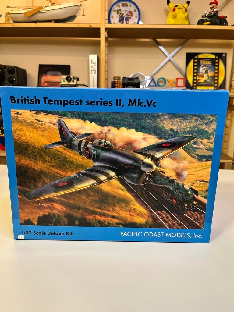 Vintage Pacific Coast Models British Tempest Mk.Vc 1/32, Overige merken, Ophalen of Verzenden, Zo goed als nieuw, Groter dan 1:72